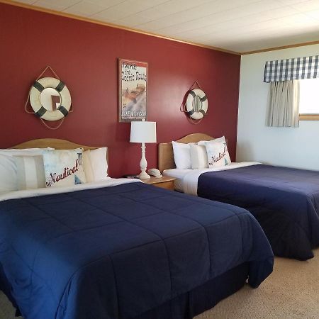Square Rigger Harbor Motel 베일리스 하버 외부 사진